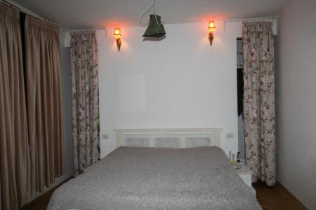 London etc. 1- with 2 balconies in the villa P+2- Apartment in the villa