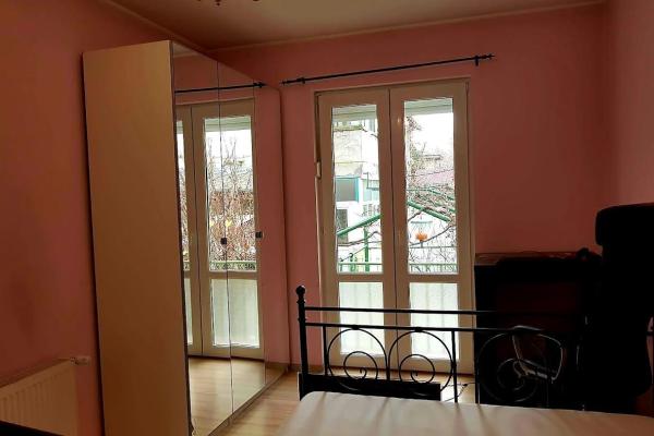 Parter 2 camere str Glinka- liniste, verdeata- perfect pentru persoana singura