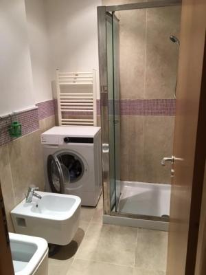 Apartament pe Parter in vila. 2 camere. Unirii- Mitropolie. SU 44, 42 mp