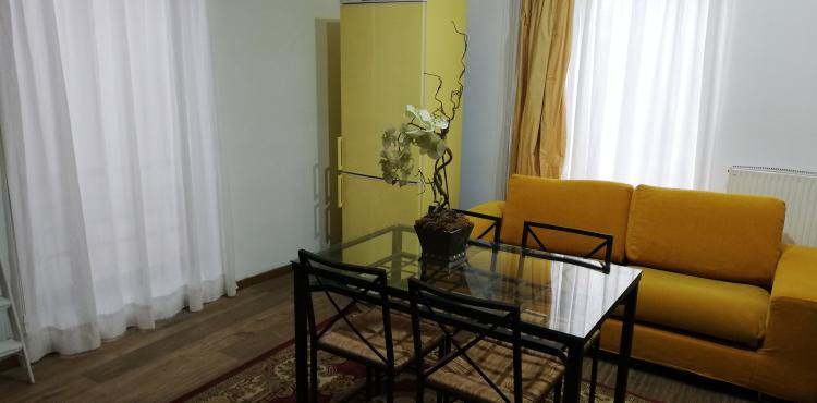 Apartament pe Parter in vila. 2 camere. Unirii- Mitropolie. SU 44, 42 mp