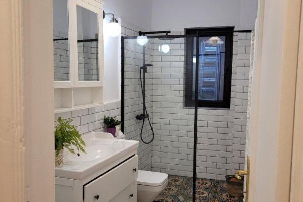 Parter vila boema. Polona. Renovata exterior interior. Apartament in vila- P+1