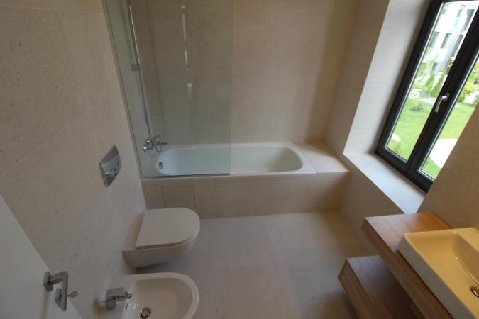Carmen Sylva Apartment with parking lot. New. 2 rooms for rent- 1st floor