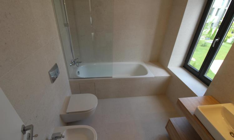 Carmen Sylva Apartment with parking lot. New. 2 rooms for rent- 1st floor