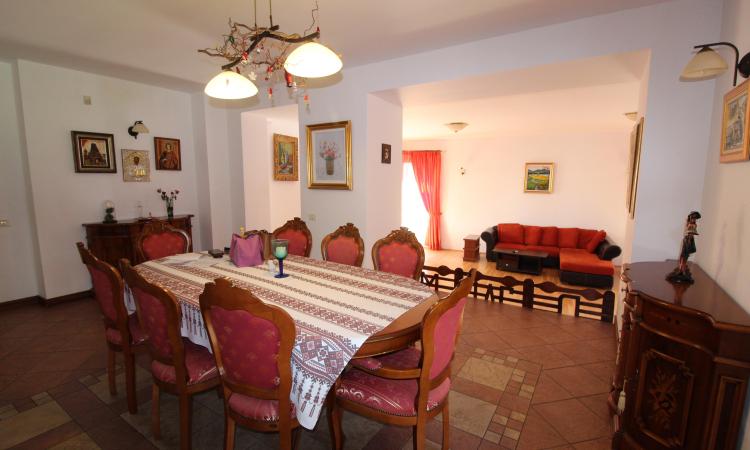 Str Dobrogeanu Gherea - sector 1 Bucuresti.