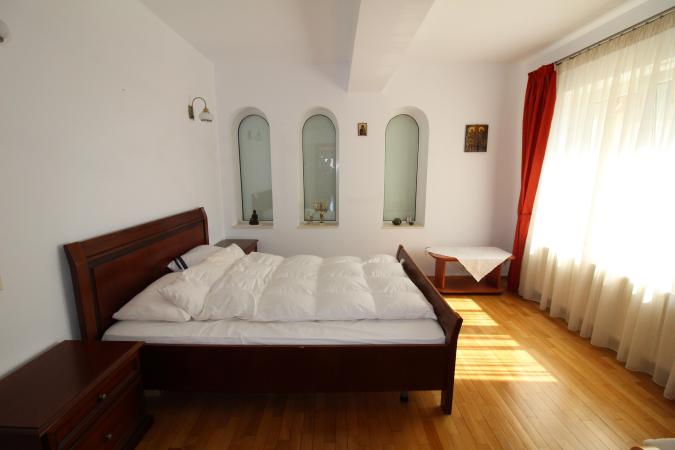 Str Dobrogeanu Gherea - sector 1 Bucuresti.