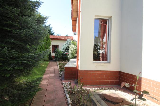 Str Dobrogeanu Gherea - sector 1 Bucuresti.