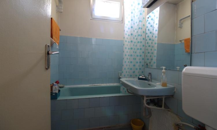 2 camere.Ion Mihalache