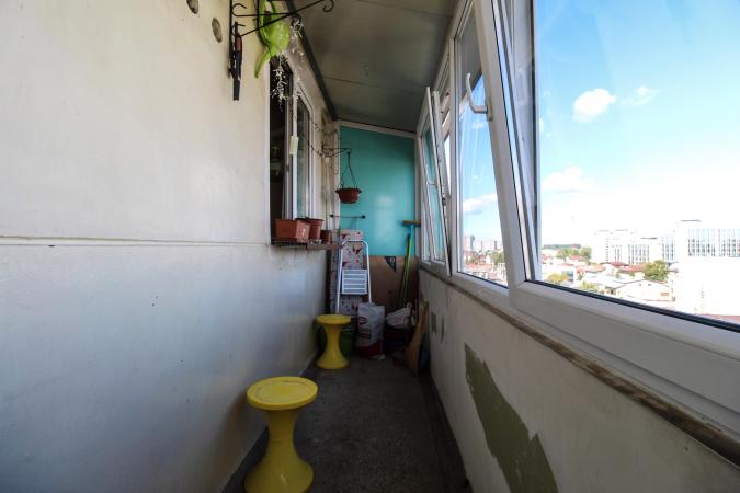 2 camere.Ion Mihalache