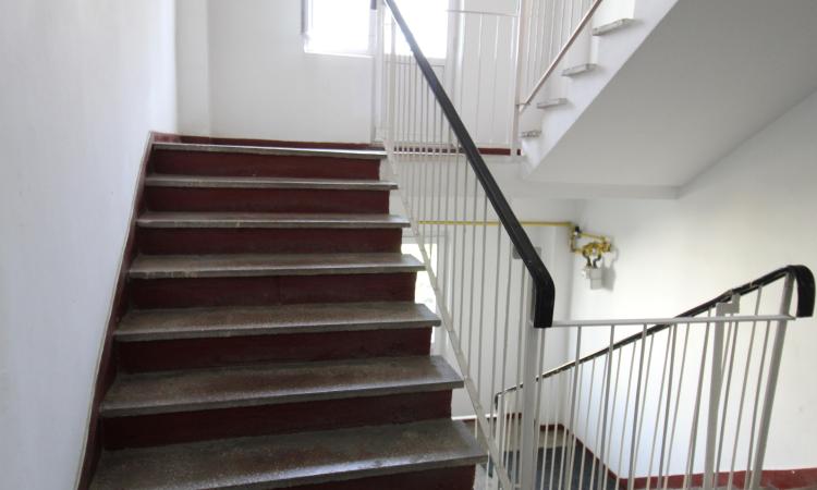 3 camere- Aviatiei, etaj3/4- imobil solid. plus loc de parcare
