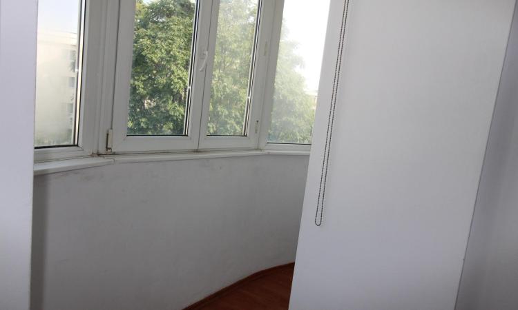 3 camere- Aviatiei, etaj3/4- imobil solid. plus loc de parcare