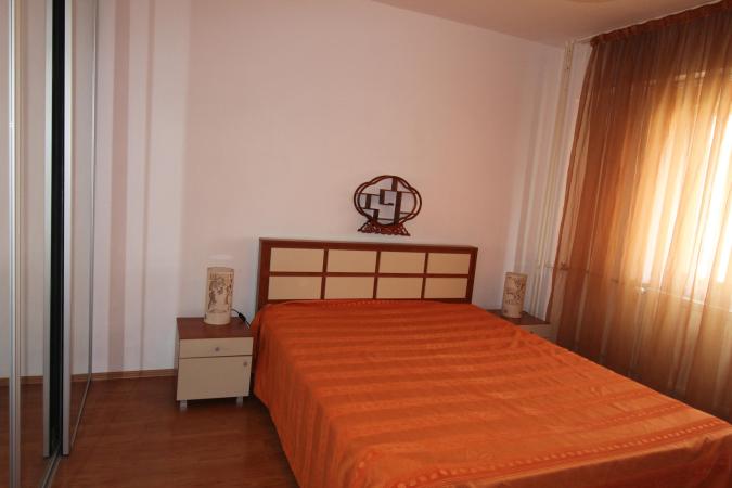 3 camere- Aviatiei, etaj3/4- imobil solid. plus loc de parcare