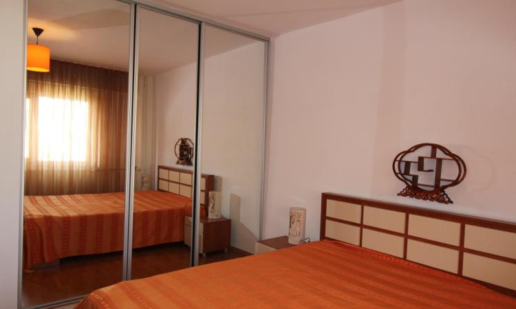 3 camere- Aviatiei, etaj3/4- imobil solid. plus loc de parcare