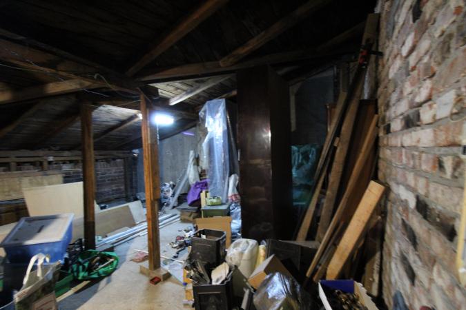 Mansarda boema. zona Eminescu- in vila renovata exterior