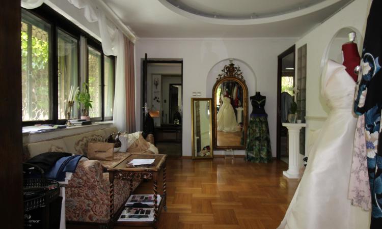 Parter. Curte in proprietate. Zona Capitale
