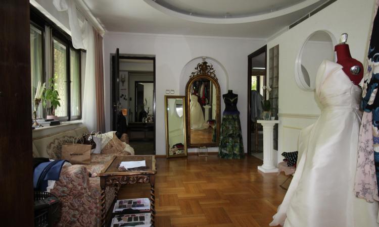 Parter. Curte in proprietate. Zona Capitale