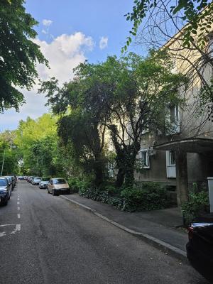 Floreasca - str Chopin -2 camere renovat complet - cu terasa&view
