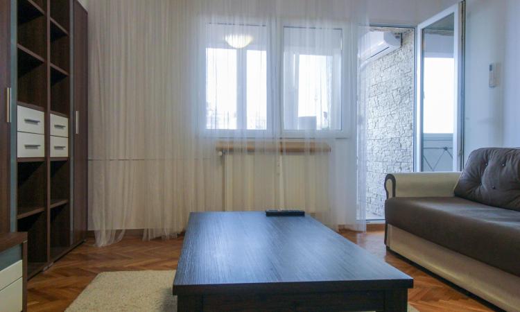 3 Camere - Dorobanti - Bloc BRD - 80 Mp Utili