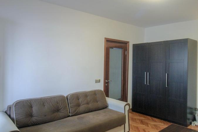 3 Camere - Dorobanti - Bloc BRD - 80 Mp Utili