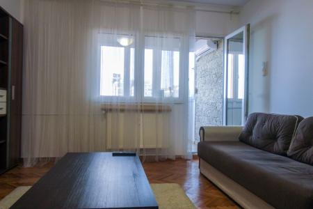3 Camere - Dorobanti - Bloc BRD - 80 Mp Utili