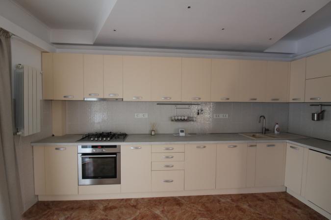 Baneasa. 4 camere, 2 terase mari, 2 bai Etaj 5/9