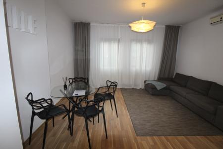 Apartament in vila. Zona Capitale, etaj 2/2