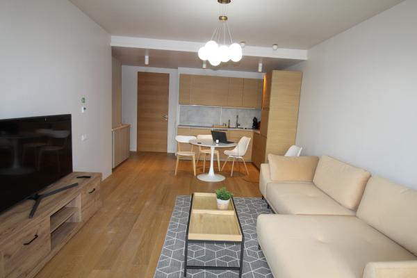 OLIMP VOGH. 2 camere 2 bai, terasa mare si un loc de parcare