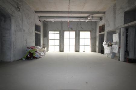 Sediu comercial perfect pentru clinica medicala, spital privat sau camin de batrani