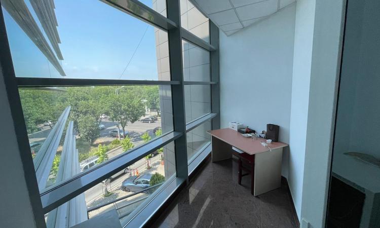 Spatiu Comercial - Baneasa - Mentenanta inclusa - de la 300 mp - Comision 0 %