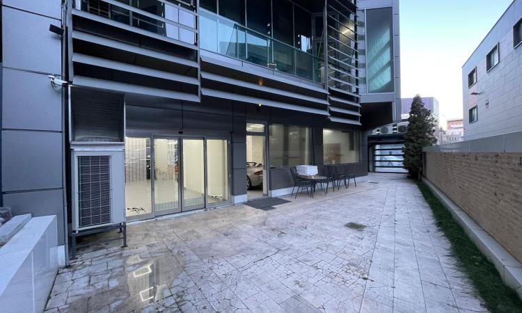 Spatiu Comercial - Baneasa - Mentenanta inclusa - de la 300 mp - Comision 0 %