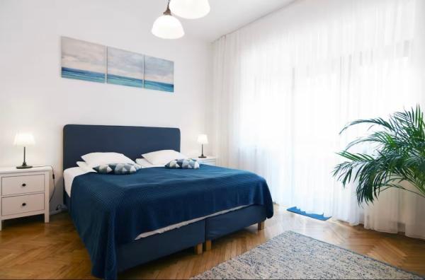 Garsoniera - Cismigiu - Regim Hotelier - Balcon