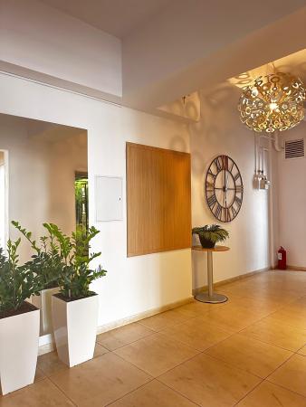 3 Camere - Universitate - Prima Inchiriere - Pet Friendly -Terasa 16 mp
