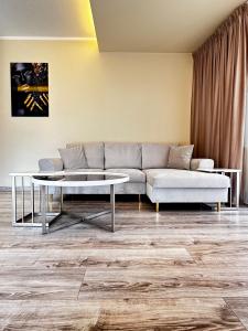 3 Camere - Universitate - Prima Inchiriere - Pet Friendly -Terasa 16 mp