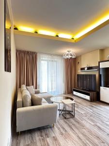 3 Camere - Universitate - Prima Inchiriere - Pet Friendly -Terasa 16 mp