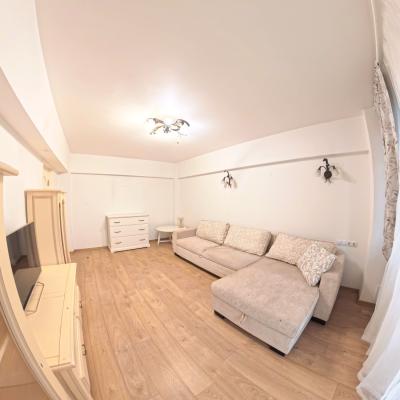 2 Camere - Universitate - Balcon - 3  minute metrou - Panoramic View