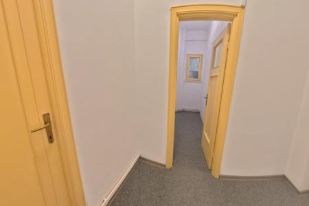 6 Camere - 3 bai - Piata Romana - Balcon - 3 min metrou