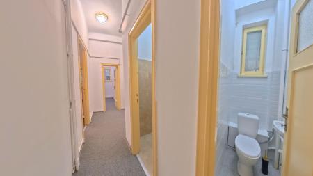 6 Camere - 3 bai - Piata Romana - Balcon - 3 min metrou