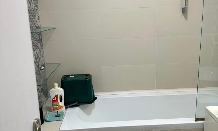 3 Camere - Piata Romana - Balcon - Boiler