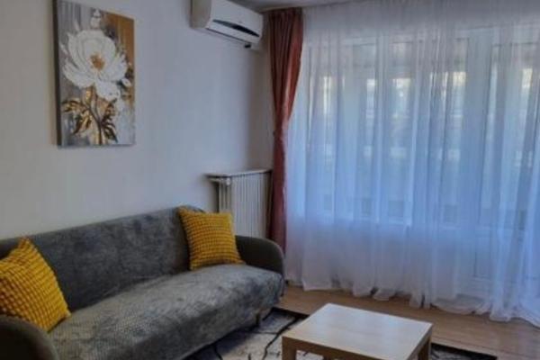 2 Camere - Piata Romana - Balcon - Metrou
