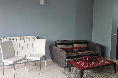 Terasa mare cu vedere catre Gradina Mitropoliei. Unirii 2 camere de vanzare