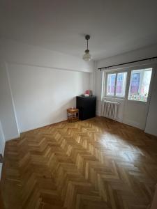 Dorobanti, 2 camere, de inchiriat - zona Radu Beller
