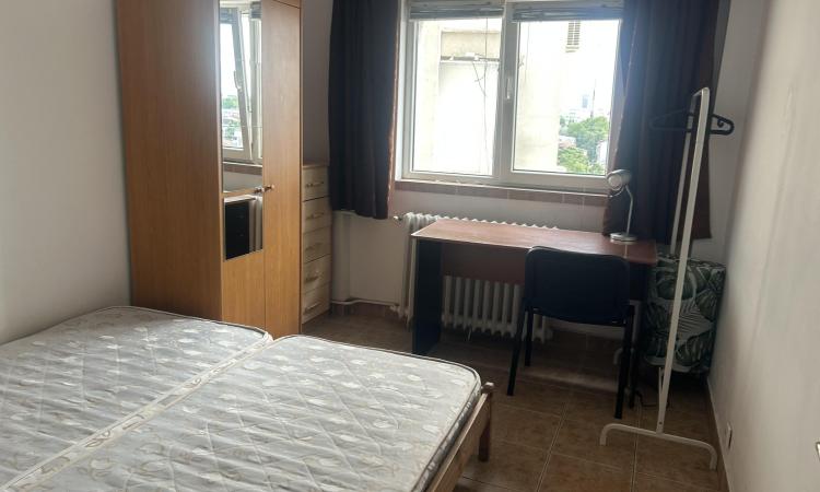 3 dormitoare 2 bai pretabil pentru 3 studenti- ERASMUS- Share rent- STEFAN CEL MARE, str Polona