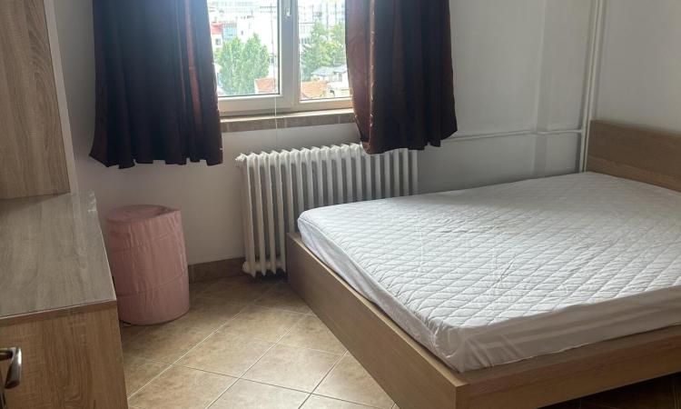 3 dormitoare 2 bai pretabil pentru 3 studenti- ERASMUS- Share rent- STEFAN CEL MARE, str Polona