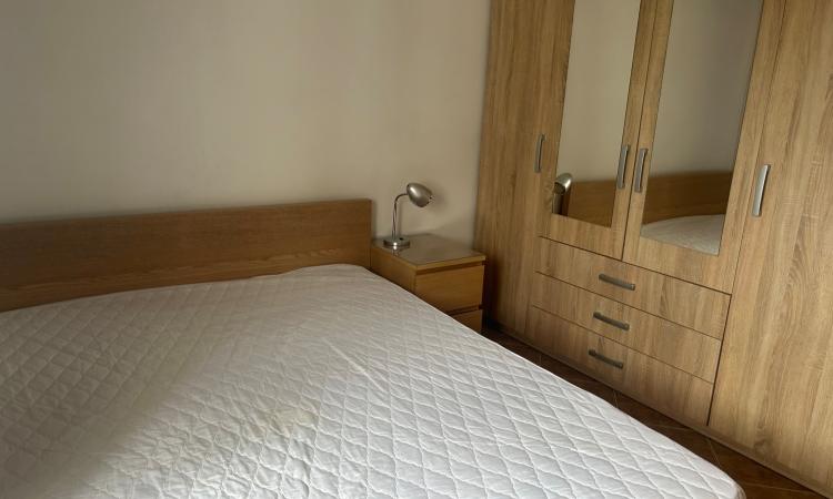 3 dormitoare 2 bai pretabil pentru 3 studenti- ERASMUS- Share rent- STEFAN CEL MARE, str Polona