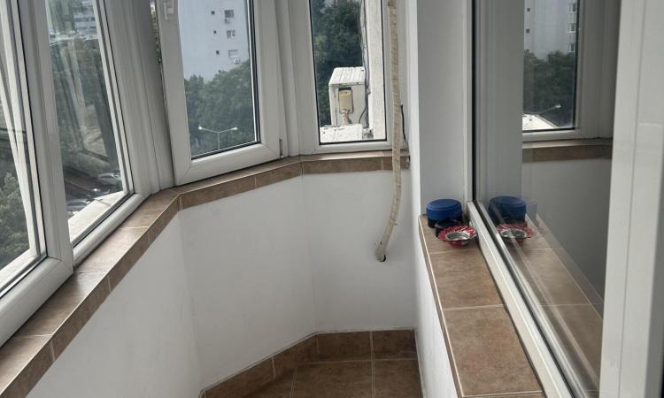 3 dormitoare 2 bai pretabil pentru 3 studenti- ERASMUS- Share rent- STEFAN CEL MARE, str Polona
