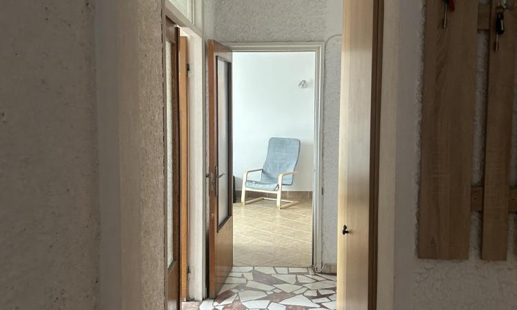 3 dormitoare 2 bai pretabil pentru 3 studenti- ERASMUS- Share rent- STEFAN CEL MARE, str Polona