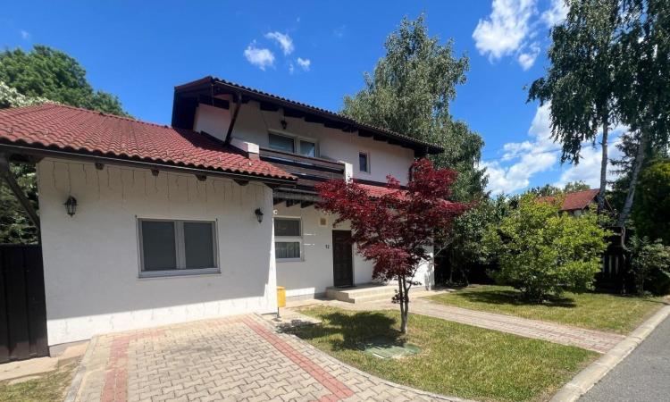 De vanzare casa singur curte teren 1064 mp utili Paradisul Verde Corbeanca Ilfov