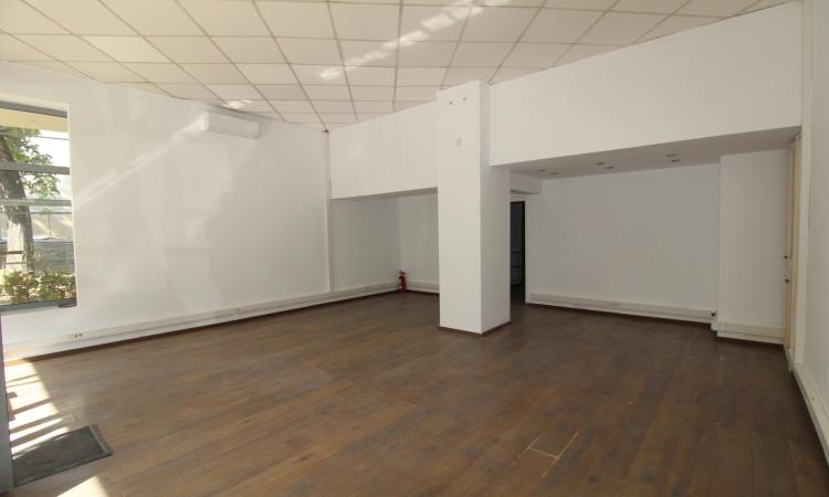 stradal cu vitrine stradale- spatiu comercial de inchiriat 64 mp utili, plus subsol 64 mp utili- Floreasca