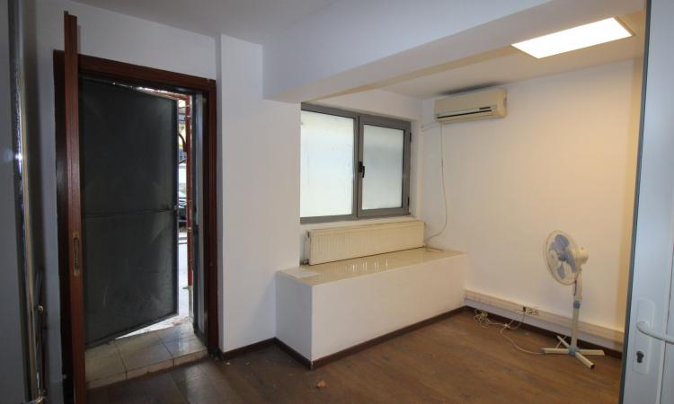 stradal cu vitrine stradale- spatiu comercial de inchiriat 64 mp utili, plus subsol 64 mp utili- Floreasca