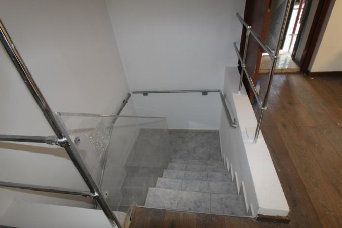 stradal cu vitrine stradale- spatiu comercial de inchiriat 64 mp utili, plus subsol 64 mp utili- Floreasca