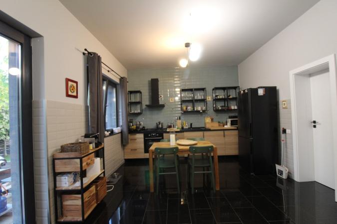 Vila 5 camere, 3 bai, teren de 600 mp in Paradisul Verde Corbeanca an 2022 de inchiriat, SU 162 mp